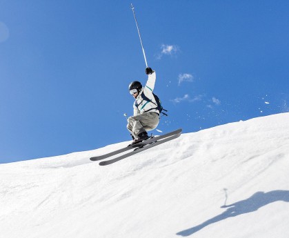 九游娱乐官方网站-中国篮球题材纪录片获得国际奖项讲述球员成长奋斗经历，篮球人物纪录片全部